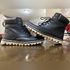 Timberland Brookton 6” chukka boots with Ortholite footbed